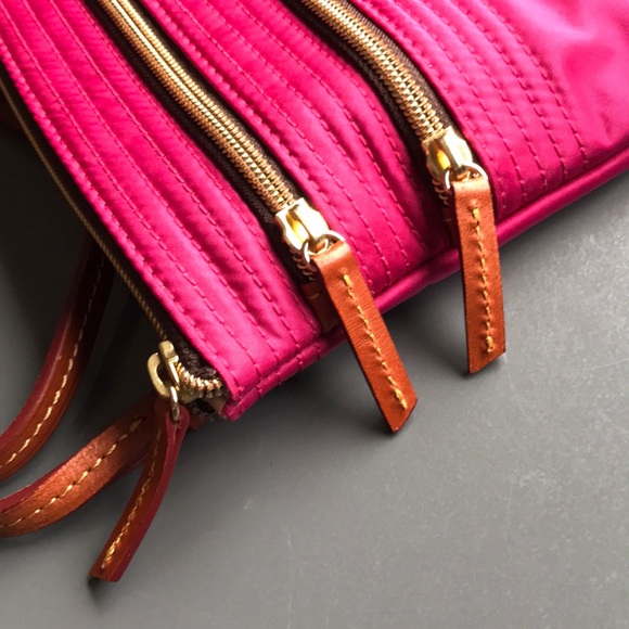 Dooney & Bourke - Picture 2 of 8